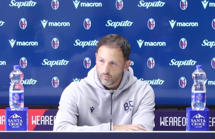 Giacomo Tedesco in conferenza stampa (via Youtube Bologna FC)