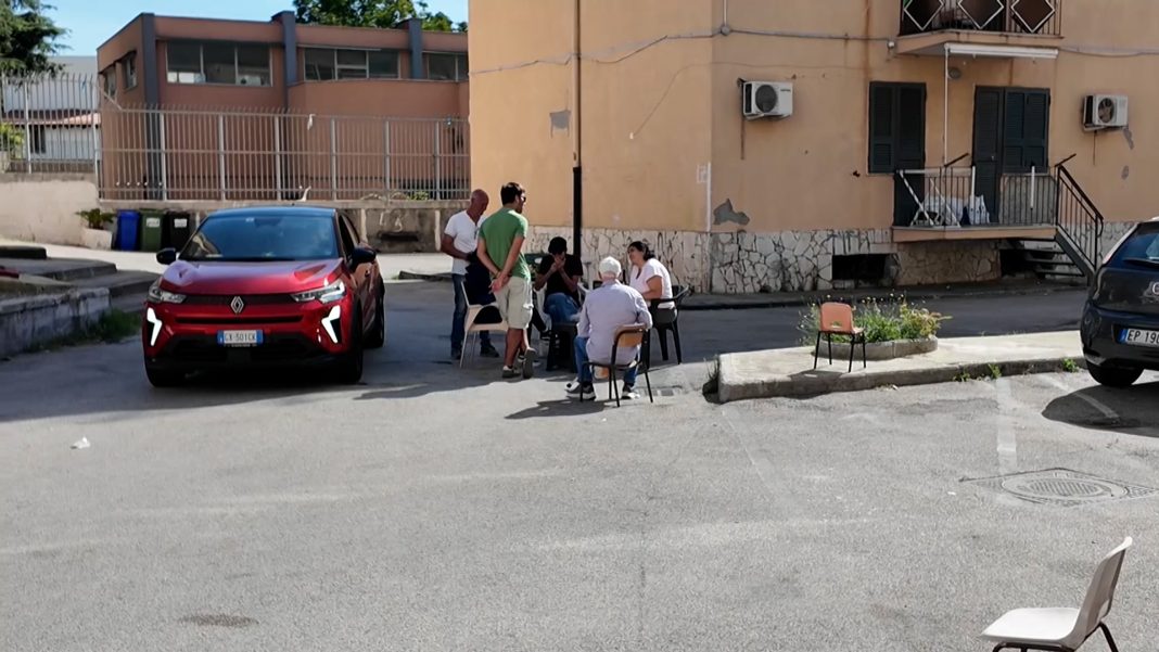 Allarme furti negli appartamenti inagibili a Pozzuoli: ronde di sfollati a presidio di edifici