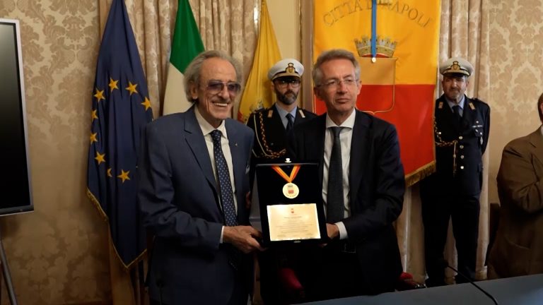 Medaglia della Città di Napoli a Mariano Rigillo: "Sono molto grato"
